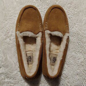 UGG Ansley Chestnut Suede Moccasin Slippers House Shoes Shearling lined Womens 9